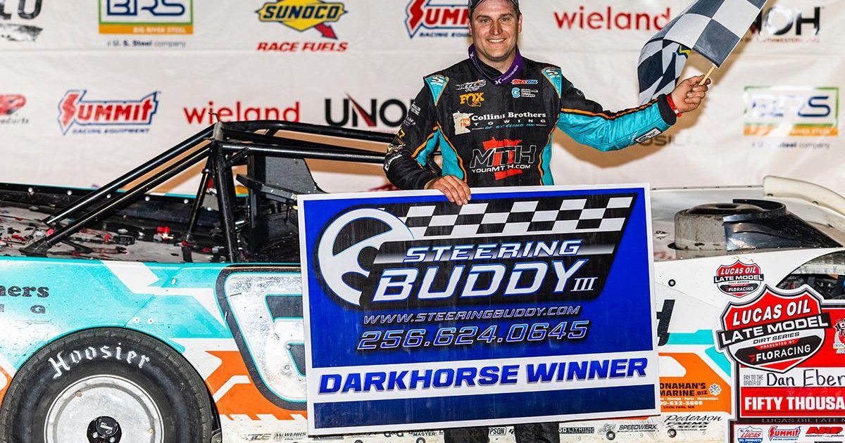 Ebert Earns Steering Buddy Darkhorse Bonus with Topless 100 Triumph