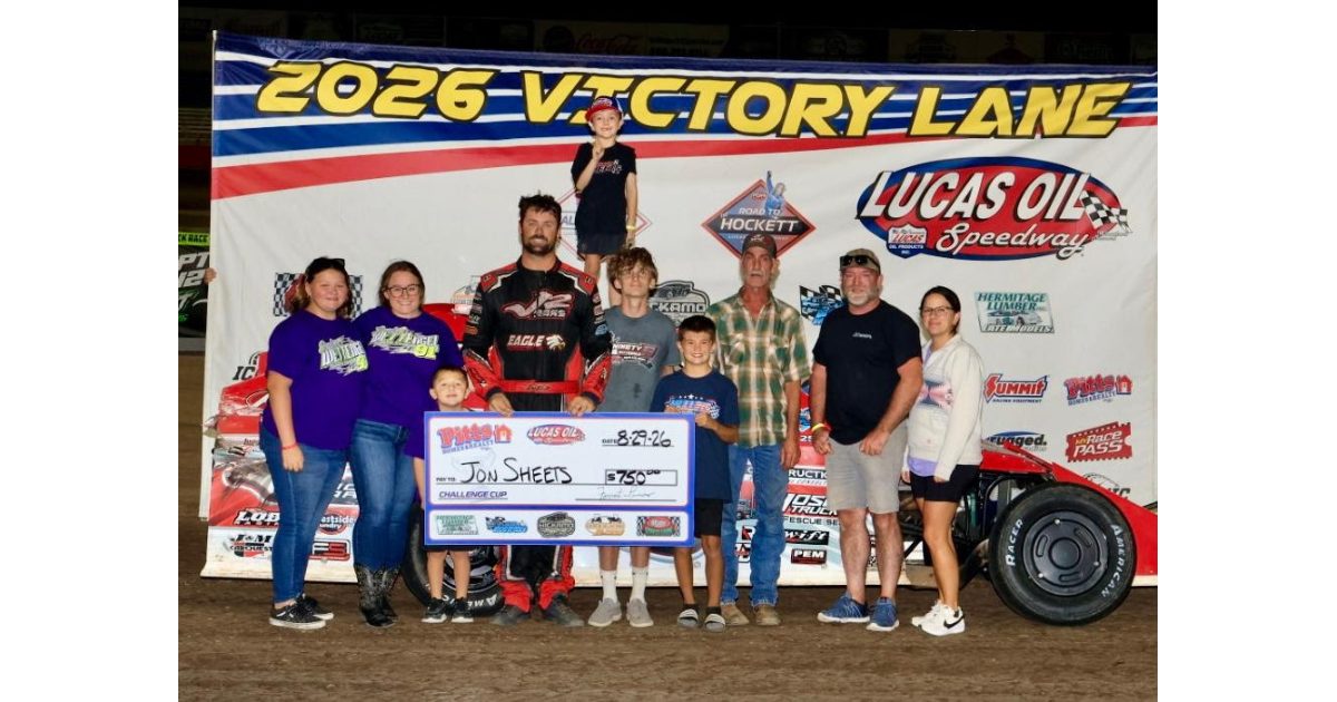 Bidinger, Sheets double up as feature winners, Challenge Cup champs at Lucas Oil Speedway