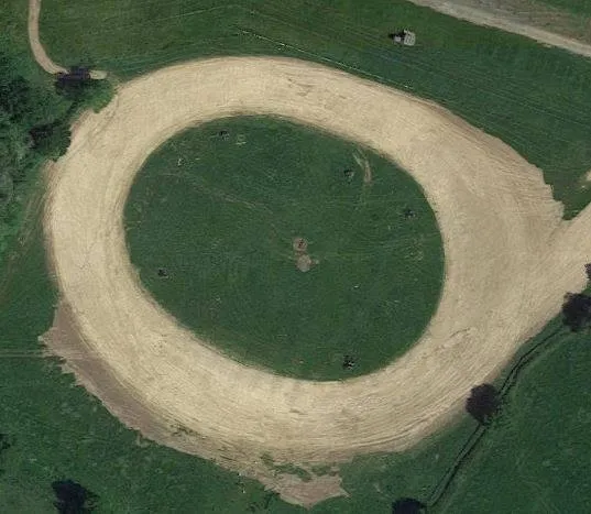 Pennine Autograss Club race track logo